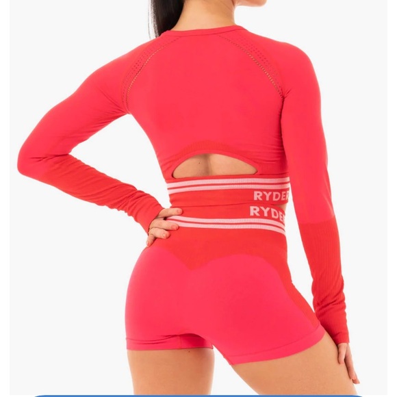 Ryderwear cropped workout top - Picture 1 of 6